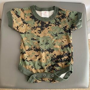 Rothco Digital Camo Green Short Sleeve Baby Bodysuit 3-6 Month 100% Cotton